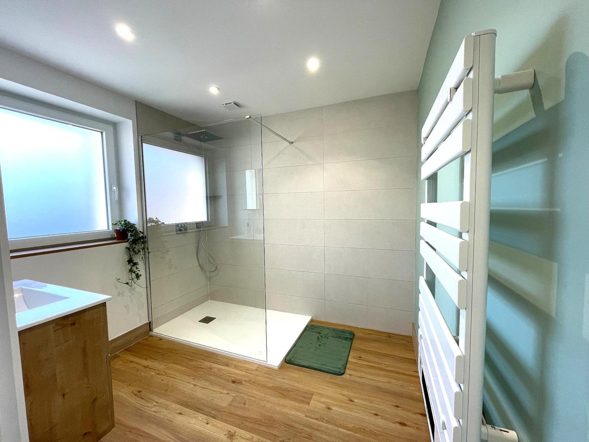 Apartment Moderne Et Spacieux, A 10 Min De La Gare Colmar